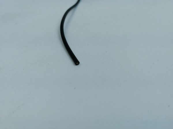 Провод силиконовый 18AWG, черный, 1 метр